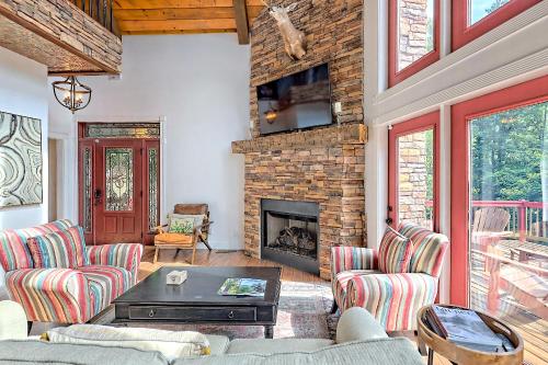 Blue Ridge Bliss in Highlands, USA