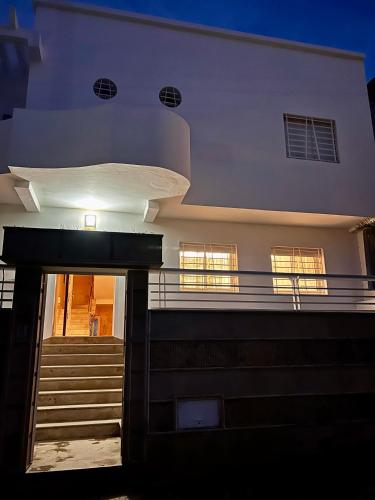 Luxueuse villa à Moulay Bouselham (Luxueuse villa a Moulay Bouselham) in Moulay Bousselham