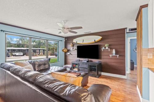 North Palm Beach Surf Shack - Parkyourboat! in North Palm Beach, USA