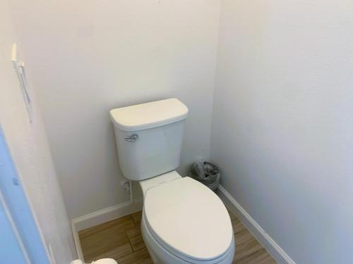 Magic Kingdom Villa - Private Master Bedrooms in Kissimmee, USA