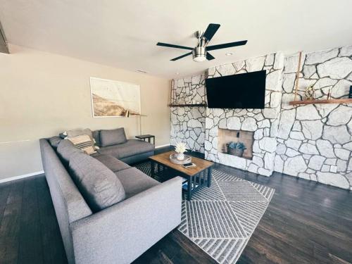 Spacious & Immaculate Haven near Downtown SD in San Diego, USA