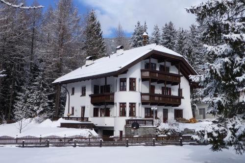 Im weißen Schlössl Friedemann - main image