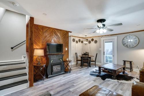 Pet-Friendly Granbury Home with Yard, Near Downtown! in Granbury, USA