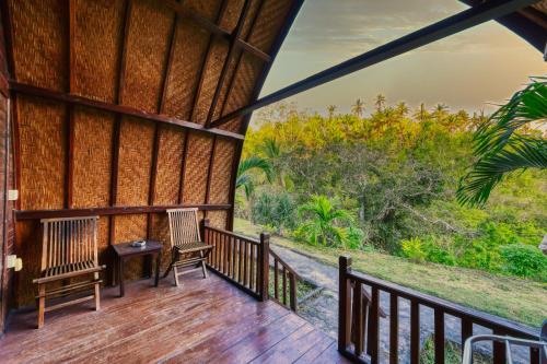 Facilities, Butterfly Bungalows near Ceningan Cliffs