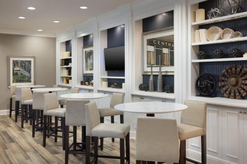 Residence Inn Savannah Downtown Historic District