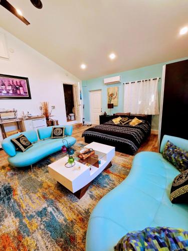Luxury Guesthouse, Лос-Анджелес (фото 10)