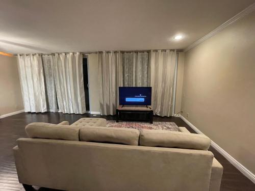 2 Bed 2 Bath City Retreat, Los Angeles (fotografie 8)
