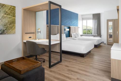 SpringHill Suites by Marriott Roanoke North in Roanoke, USA