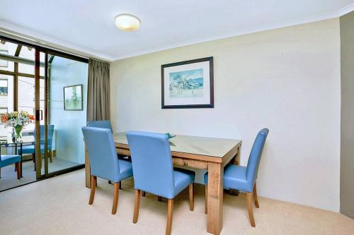 Spacious Bright Apartment in Cremorne in Mosman