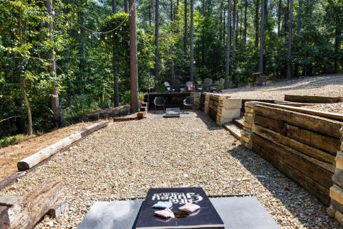 Unwind in Luxury - 12 Guest Escape Near Broken Bow Lake, Broken Bow (Foto 6)