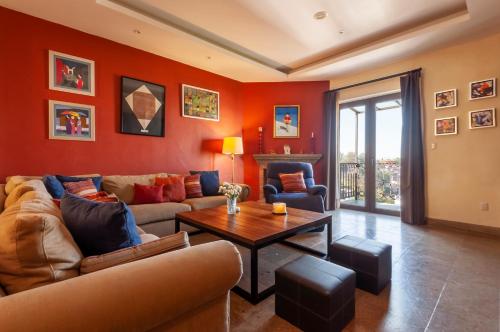 Luxury Condo Steps Away from Downtown San Miguel in San Miguel de Allende, Mexico