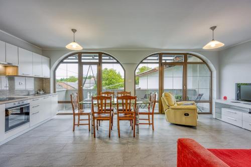 Two Bedroom Apartment with Balcony 2
