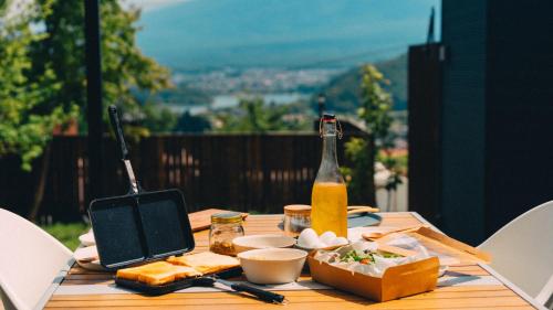 Dot Glamping Fujisan in Oishi Park