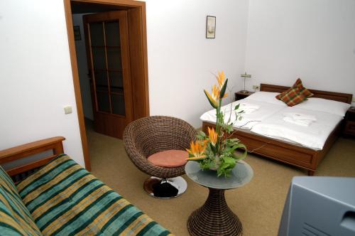 Hotel Loucky - image 10