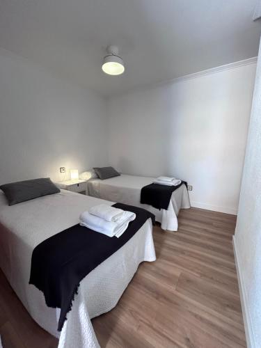 Lovely 3-Bedroom Apartment 15 Minutes from Beach, Valencie (fotografie 9)