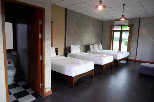 Nok Chan Mee Na Room Type - Family Room