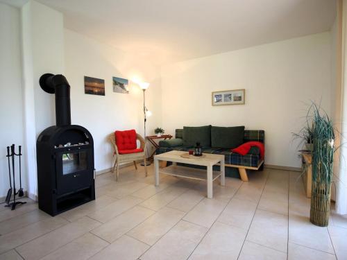 One-Bedroom Apartment with Terrace