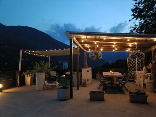 Dārzs, B&B VALCHISONE in Pinasca