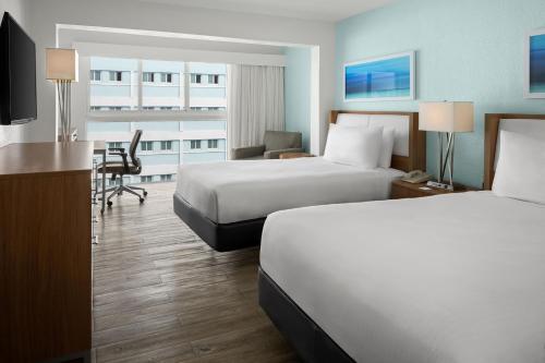 Double Room with View image 3