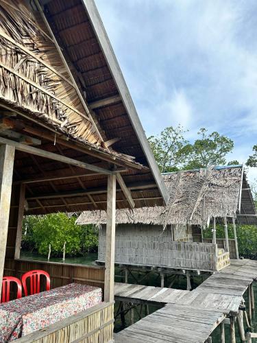Esterno, Nyanse Homestay - Raja Ampat in Raja Ampat