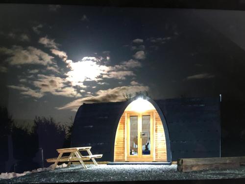 Clova pod, Kilry eco pods in Bridge of Craigisla