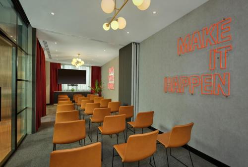 88 Rooms Hotel - main image