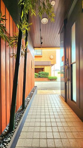 Stacy Annex – Kanazawa, CA