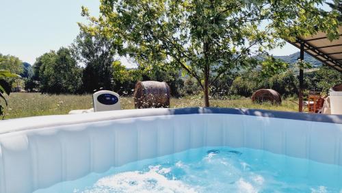 Навколишнє середовище, Country Chic Antico Casale - piscina idromassaggio lettini, solarium, cinema experience, wifi, parch in Caiazzo