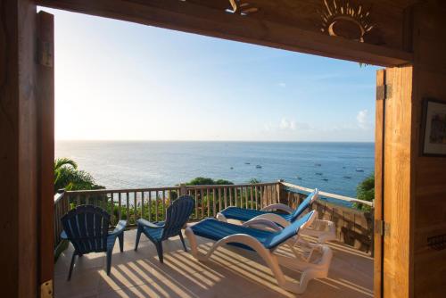 ทัศนียภาพ, Castara Retreats in กาสตารา