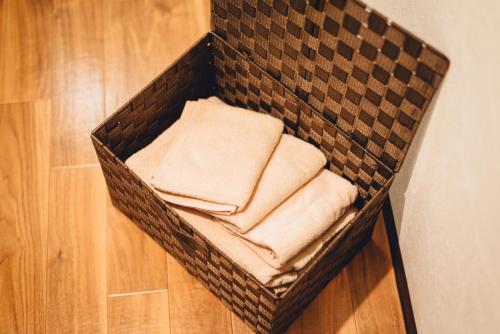 ロイヤルハイツ桜川コンドミニアム Room Type - One-Bedroom Apartment
