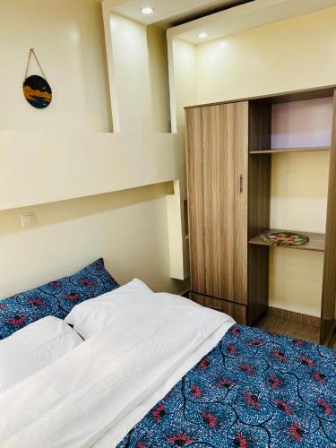 Queen Room image 1