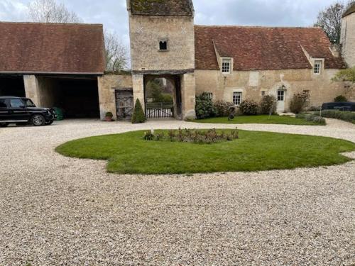 Le Gite Gue Pierreux in Falaise