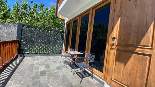 Drini Hills Diamond Villa in Bedoyo