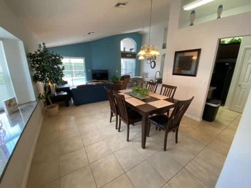 Great family Villa Plenty of upgrades Southern Dunes in Haines City, USA