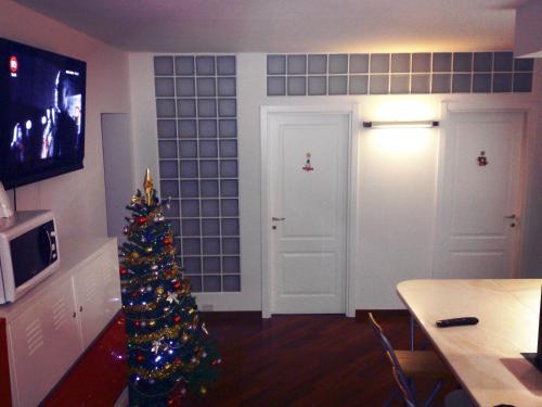 IL CASTELLO HOSTEL BOUTIQUE - image 3