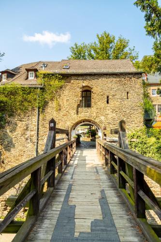 Romantik Hotel Schloss Rheinfels - image 11