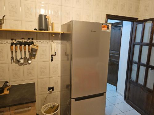 Appartement ensoleillé de 100 m2 à Mohammedia à 10 mn de la mer (Appartement ensoleille de 100 m2 a Mohammedia a 10 mn de la mer) in มูฮัมเมดิอา