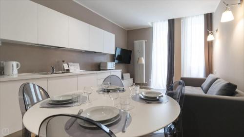 Central & Modern Porta Vittoria-Duomo apartments by Rentopolis, Mailand