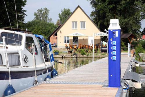 Ferienwohnung am See - Fischerhof Vipperow in Vipperow, Deutschland