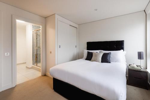Native Marylebone Lane - image 9