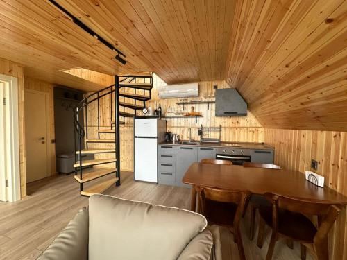 SilenT Hill Cottage in Kapreshumi