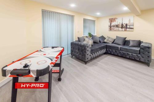 Beautiful, Peaceful, 5 Bedroom home with Hot Tub!, Манчестер (фото 5)