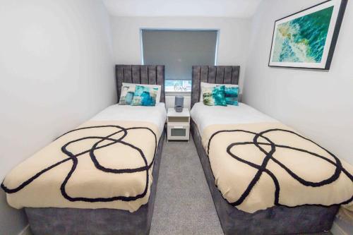 Beautiful, Peaceful, 5 Bedroom home with Hot Tub!, Манчестер (фото 6)