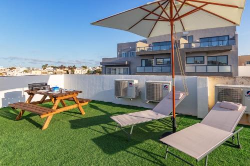 Modern 3 BR Apartment close to Paceville and Beach 2