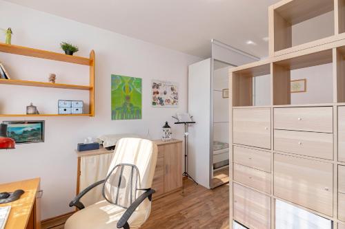 บริการและสิ่งอำนวยความสะดวก, A private ROOM in a shared flat - Soukromý pokoj ve sdíleném bytě (A private ROOM in a shared flat - Soukromy pokoj ve sdilenem byte) in โฮลิเซ