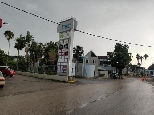 Oceanfront Condo w/ FREE Parking + High Speed Wifi, Negril (Foto 9)