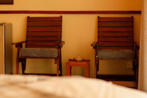 Zambezi Family Lodge - Elephant Room - image 2