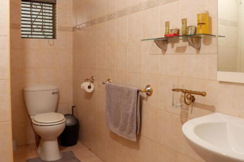  Triple Room image 4