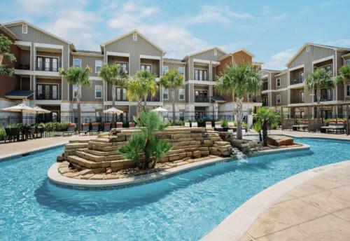 New Braunfels Hill Country Resort Style Apartments by Barsala - Main