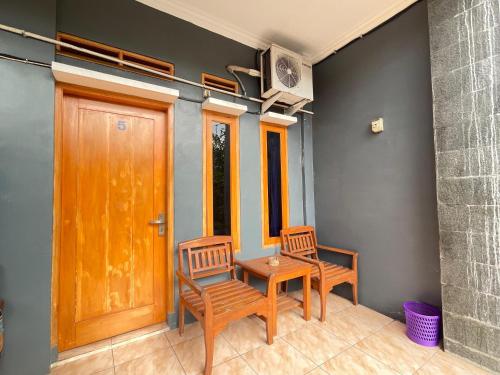 Bamboo House